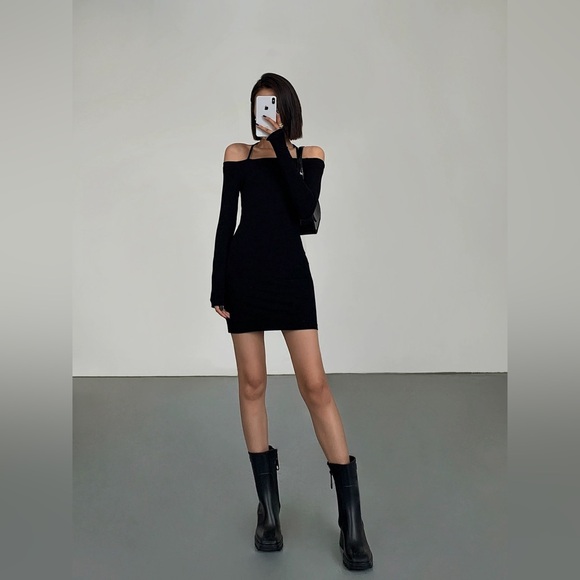 Hot Black Off-the-Shoulder Halter Dress, Long Sleeve Slim Fit Bodycon (new) - Picture 3 of 6